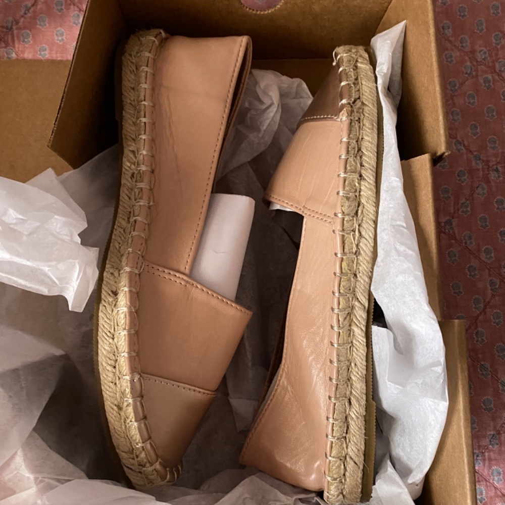 Espadrilles - Picture 4 of 5